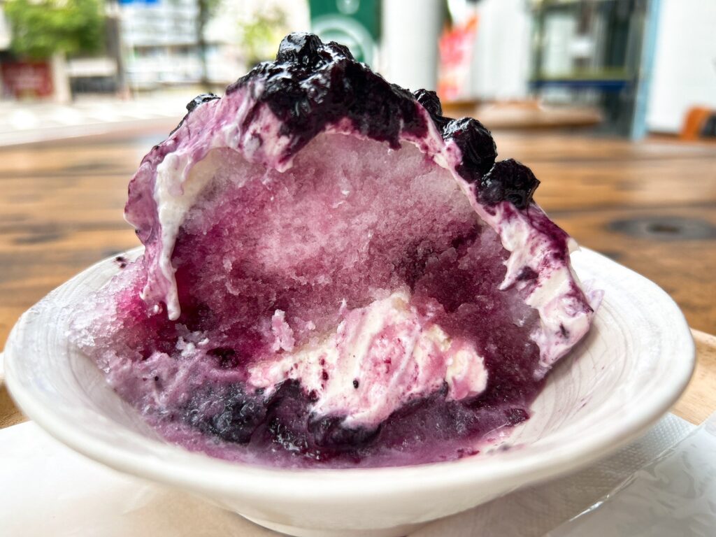 manoyaのブルーベリーヨーグルトかき氷